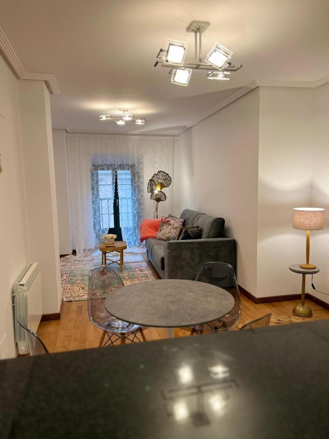 Apartamentos El Escudo Centro ريباذيسييّا المظهر الخارجي الصورة