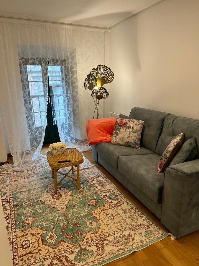 Apartamentos El Escudo Centro ريباذيسييّا المظهر الخارجي الصورة