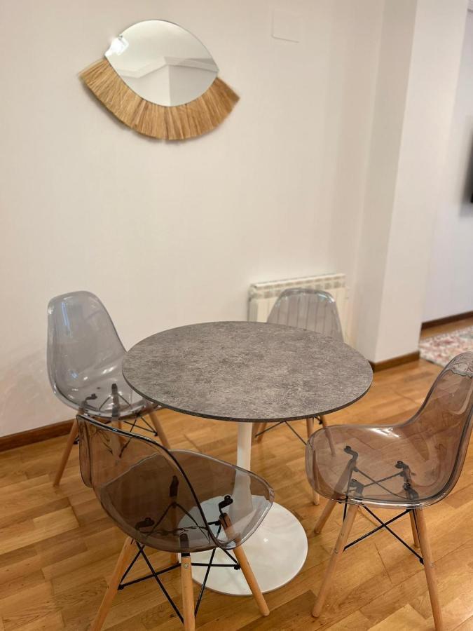 Apartamentos El Escudo Centro ريباذيسييّا المظهر الخارجي الصورة