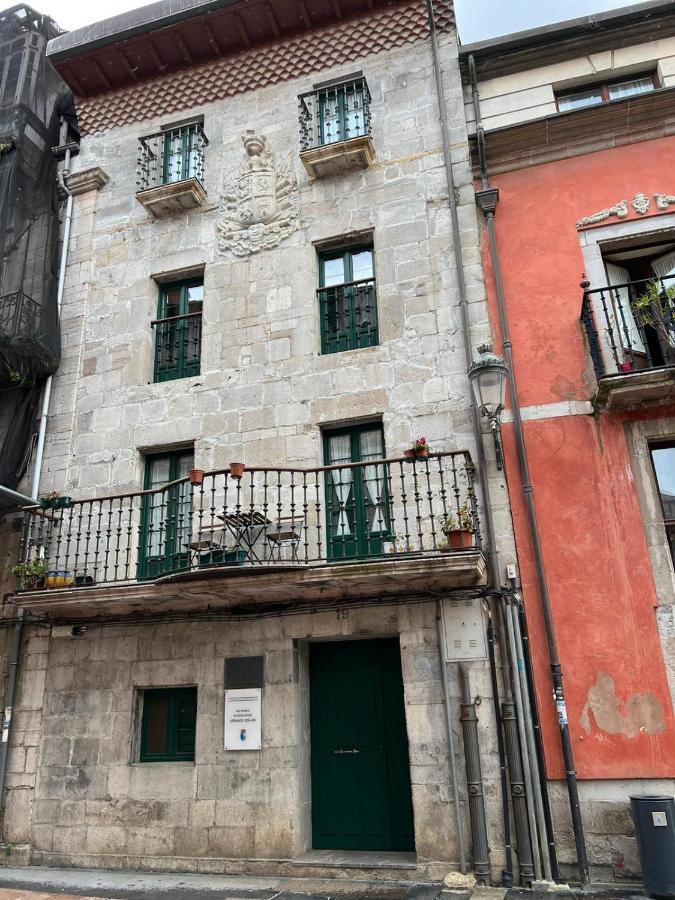 Apartamentos El Escudo Centro ريباذيسييّا المظهر الخارجي الصورة